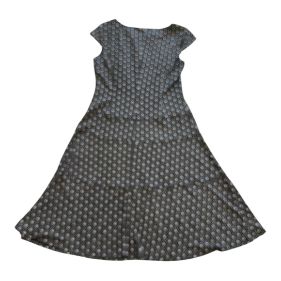 Anne Klein A-Line Fit & Flare Dress With Tiers Black & White  - Size 8 - Picture 2 of 9